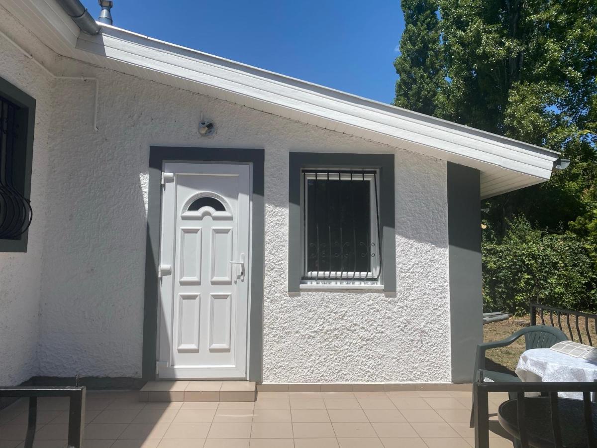 Holiday Apartmanház Balatonfüred Esterno foto