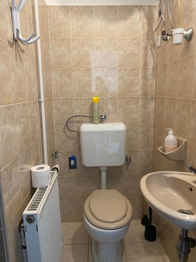 Holiday Apartmanház Balatonfüred Esterno foto